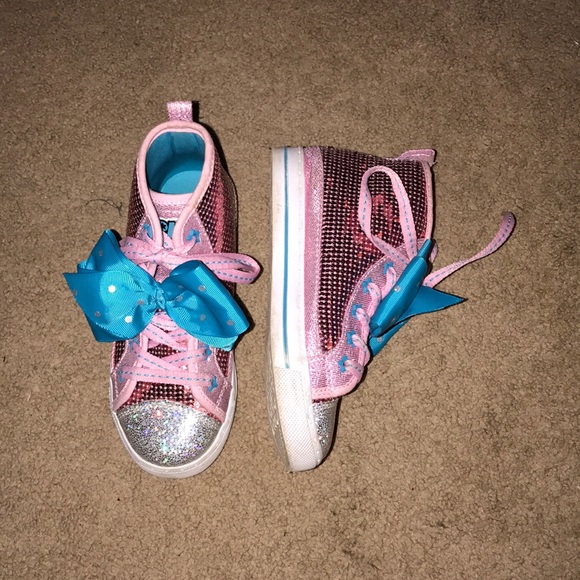 JOJO SIWA SHOES 🌈 👟 - Picture 4 of 4